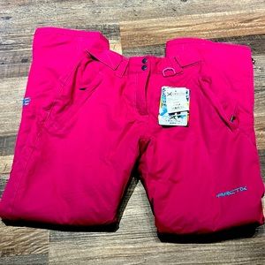 NWT Snow Pants